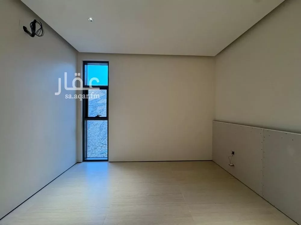 فيلا 4 غرف في النرجس 3