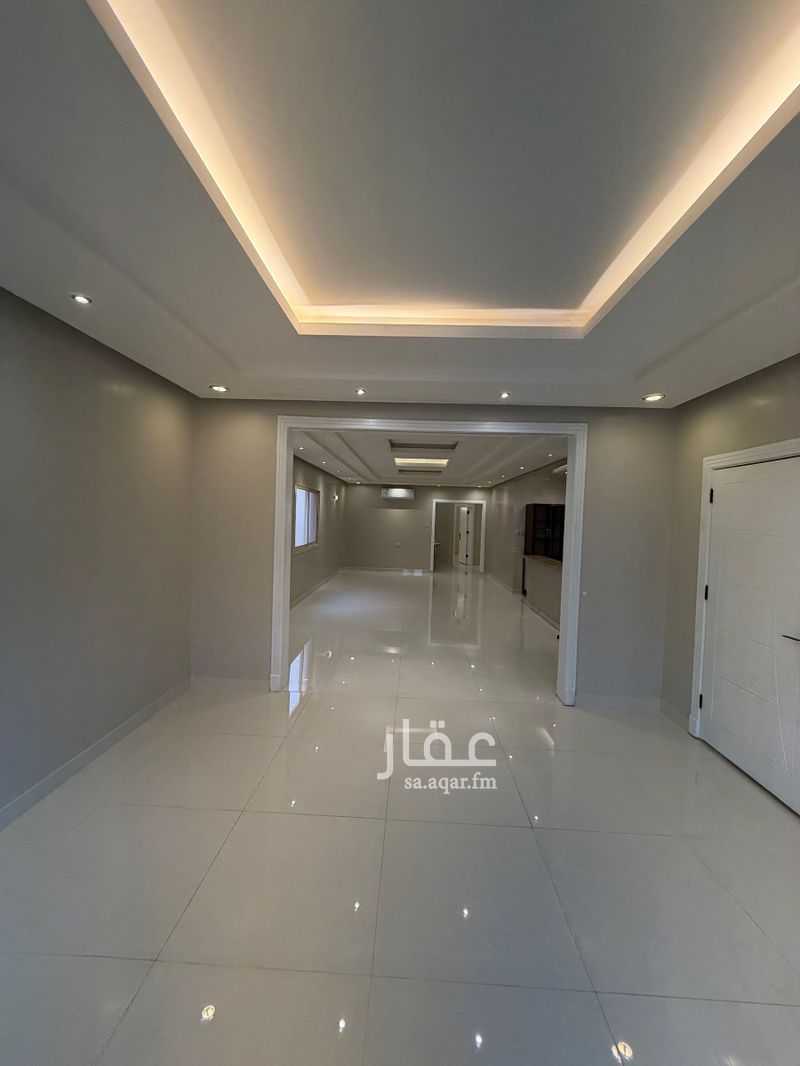 الطابق في الياسمين