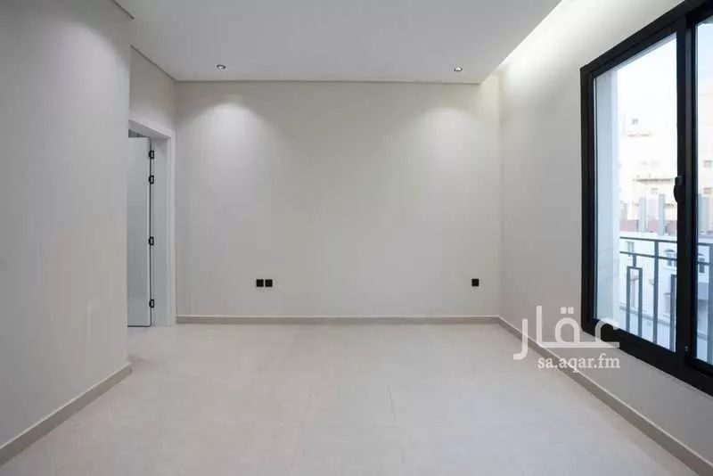 شقة 4 غرف في الريان 20