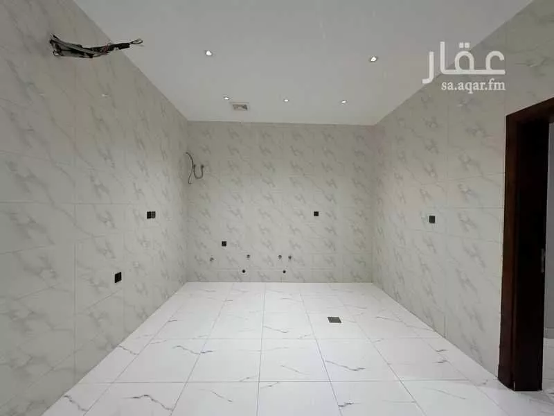 4 bedroom apartment in Al Wurud 6