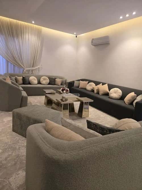 8 bedroom villa in Al Zahrah, Riyadh 6