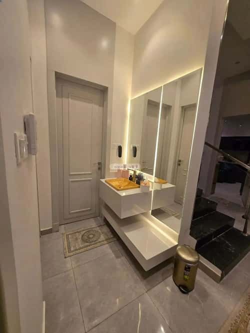 8 bedroom villa in Al Zahrah, Riyadh 4