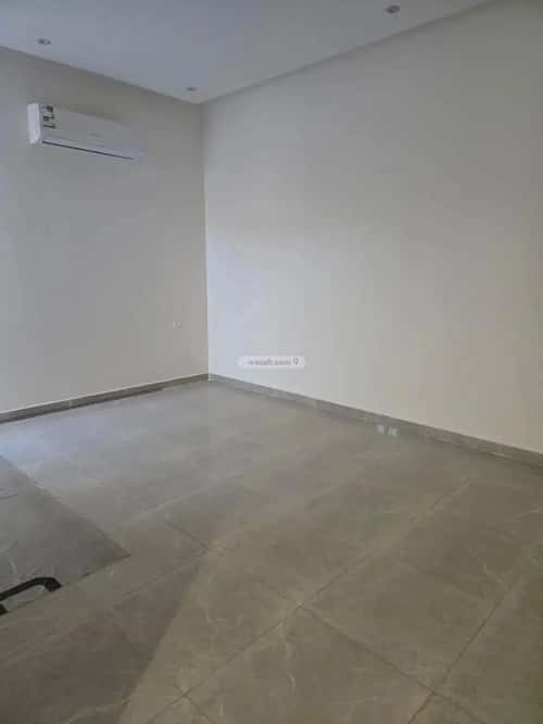 8 bedroom villa in Al Zahrah, Riyadh 5