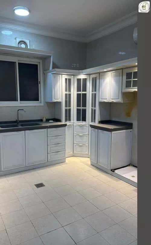 3 bedroom apartment in Qurtubah 10