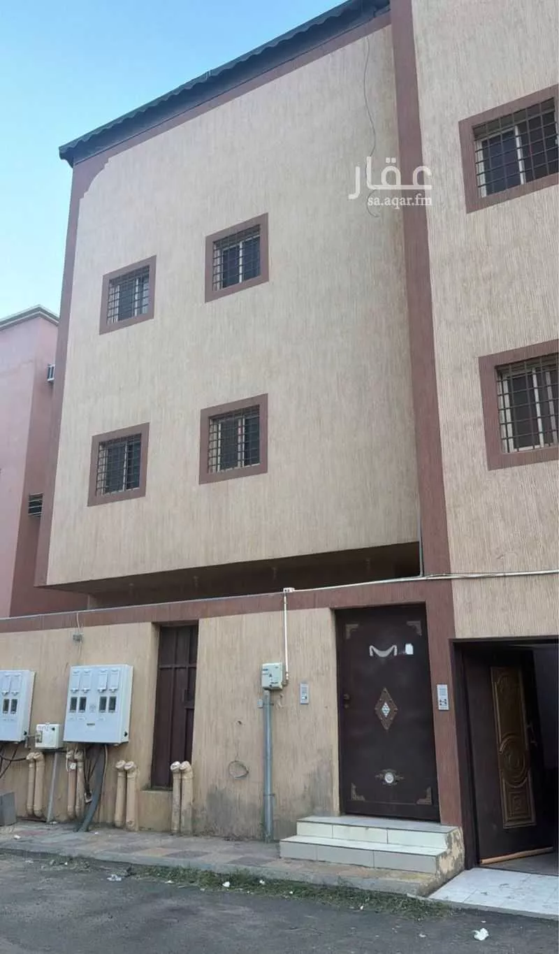 5 bedroom building in Guraiger, Abha