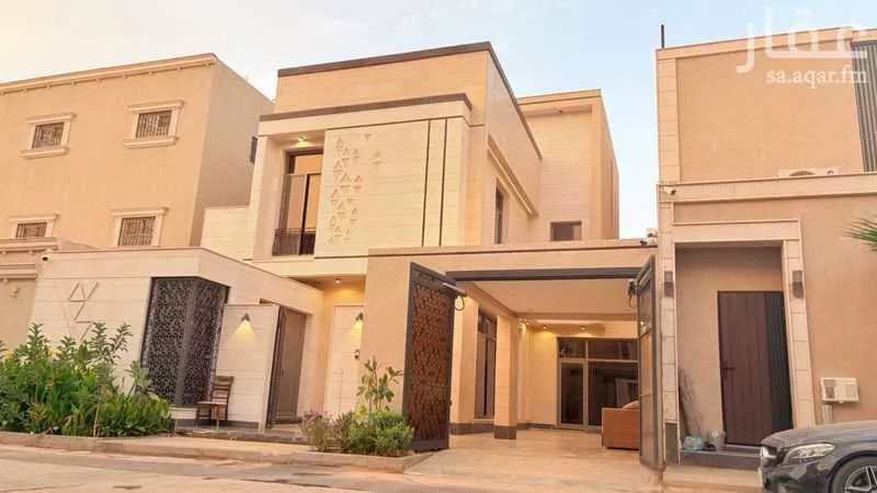6 bedroom villa in Al Mahdiyyah 3