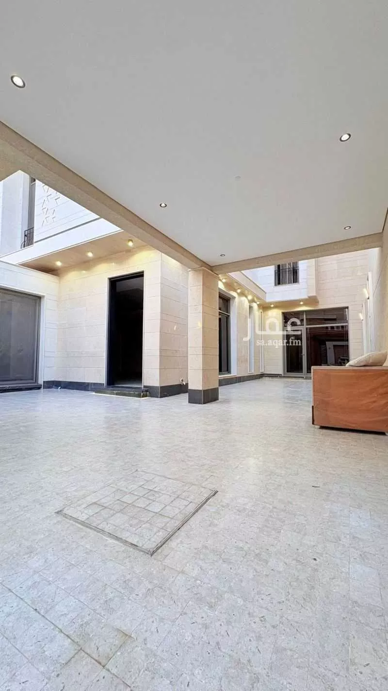 6 bedroom villa in Al Mahdiyyah 5