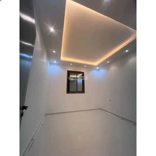 5 bedroom villa in Al Rimal 4