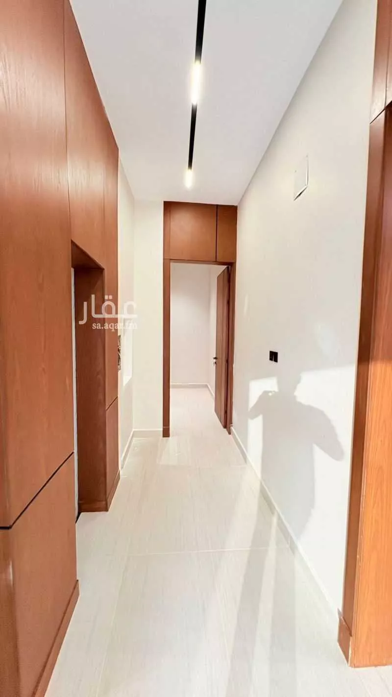5 bedroom villa in Al Mahdiyyah 9