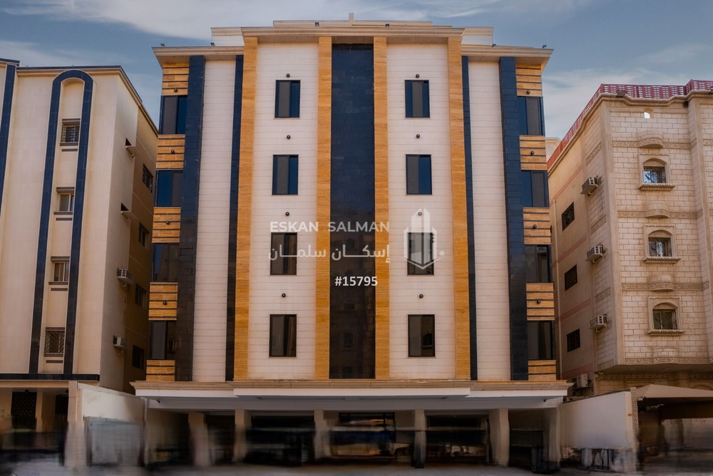 5 bedroom apartment in Al Nakheel, Jeddah