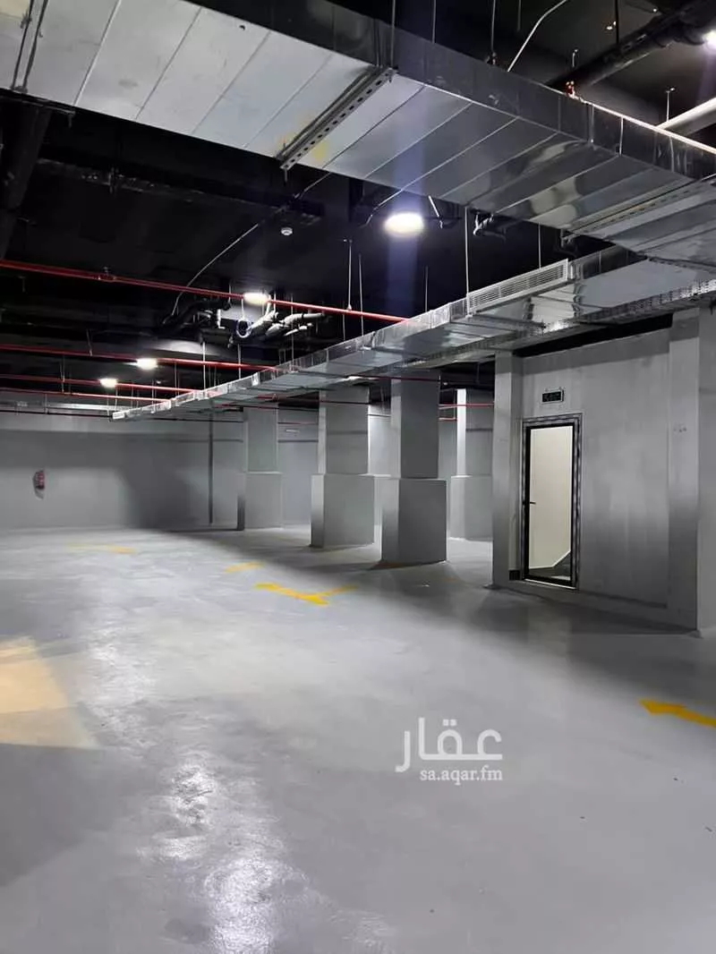 عقار 35 غرف في الجنادرية، الرياض 13