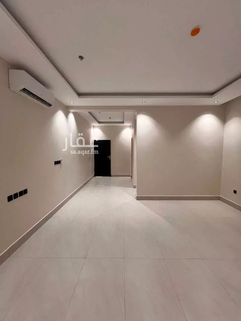 عقار 35 غرف في الجنادرية، الرياض 3