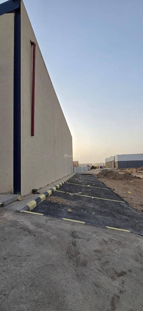 warehouse in Al Ghnamiah, Riyadh 2