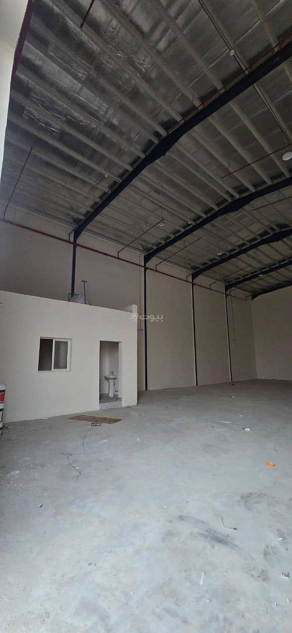 warehouse in Al Ghnamiah, Riyadh 7