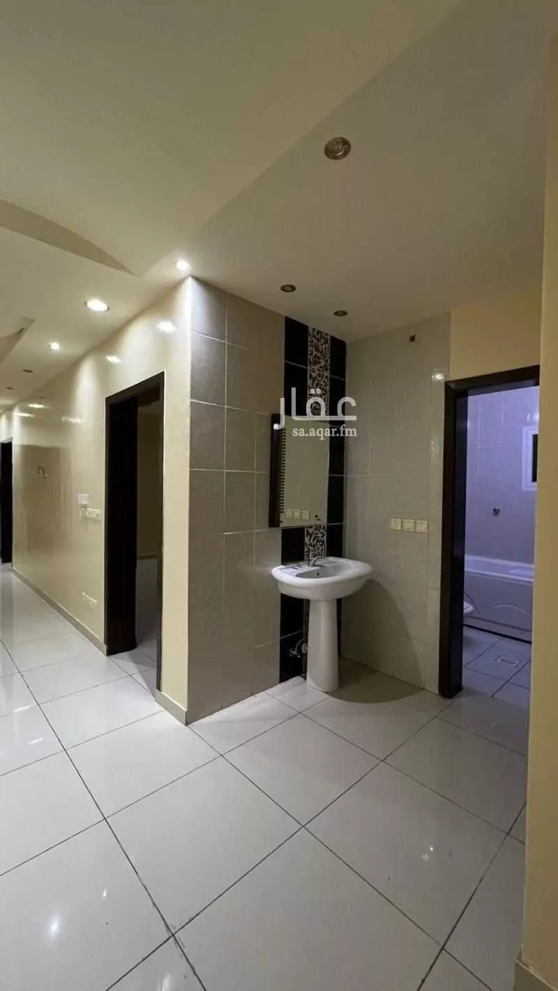 5 bedroom apartment in Al Buhayrat, Makkah 5