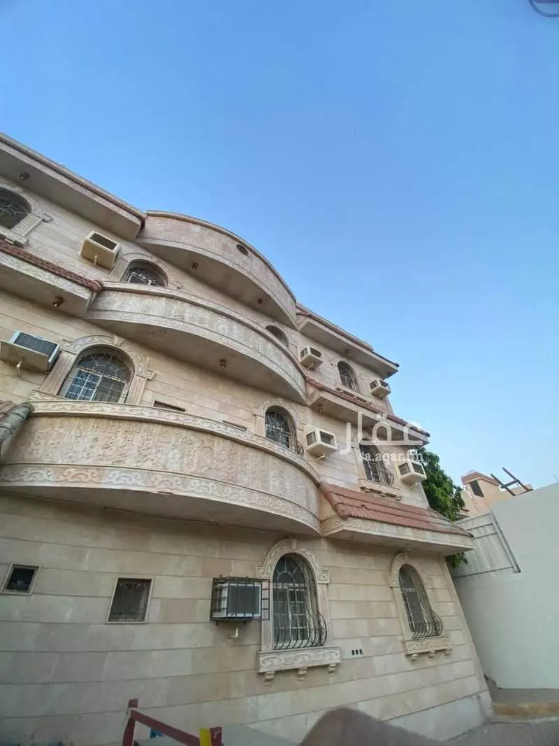 23 bedroom building in Taibah, Jeddah