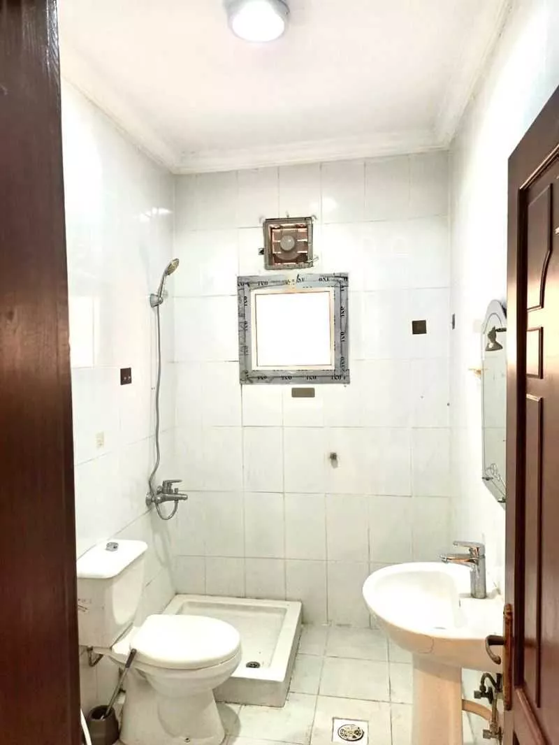55 bedroom building in Al Sharafiyah, Jeddah 29