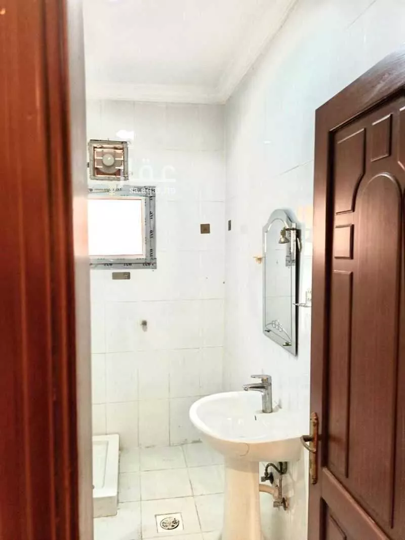55 bedroom building in Al Sharafiyah, Jeddah 28