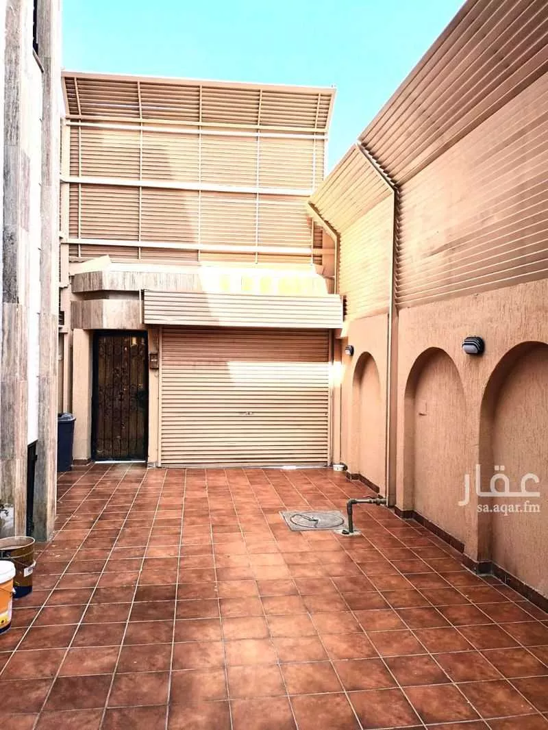20 bedroom building in Al Aziziyah, Jeddah 3