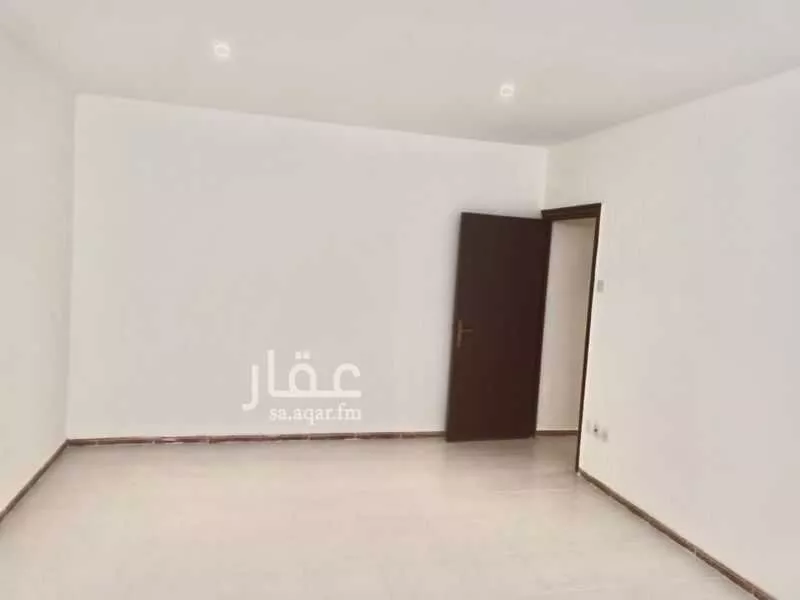 20 bedroom building in Al Aziziyah, Jeddah 11
