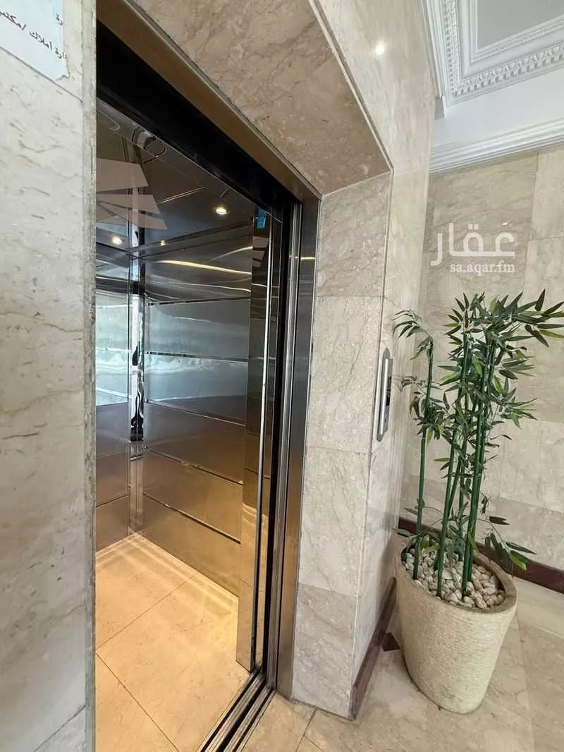 1 bedroom office in Al Malaz, Riyadh 4