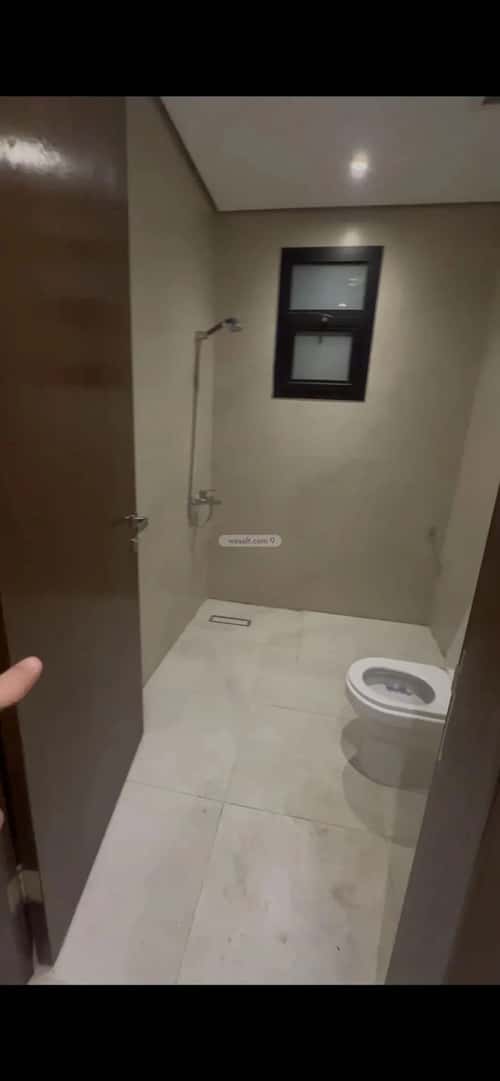 دور 3 غرف في العارض 4