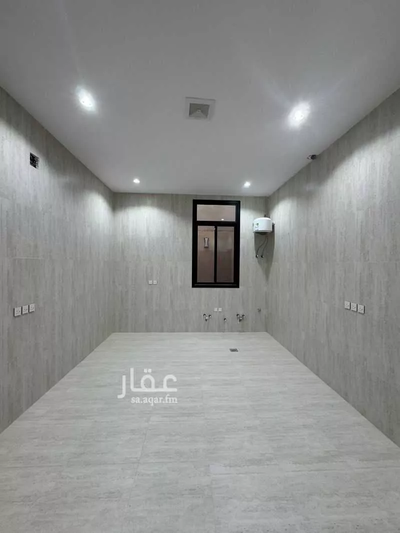 فيلا 4 غرف في الرمال 9