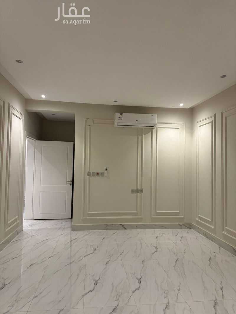 10 bedroom villa in Al Yarmouk 13