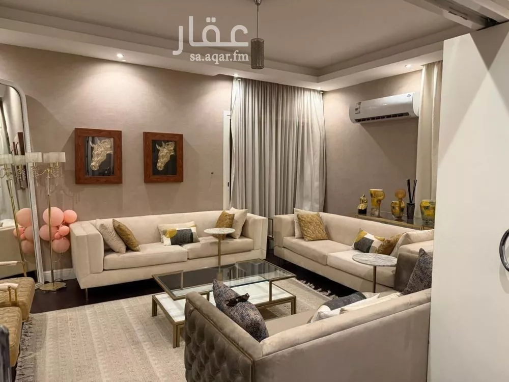 5 bedroom villa in Al Yasmin 6