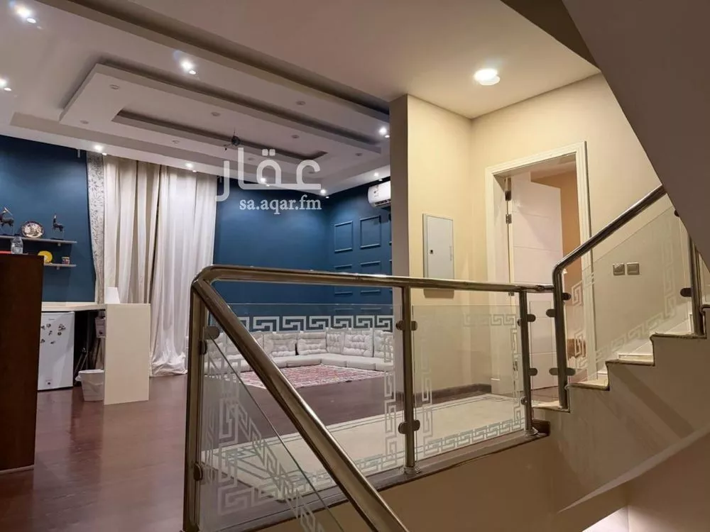 5 bedroom villa in Al Yasmin 8
