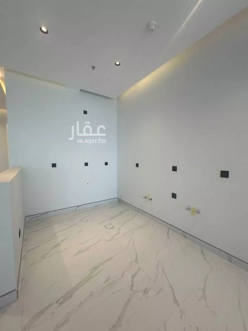 3 bedroom apartment in Al Nakheel 5