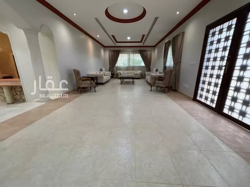 فيلا 4 غرف في الوادي 2