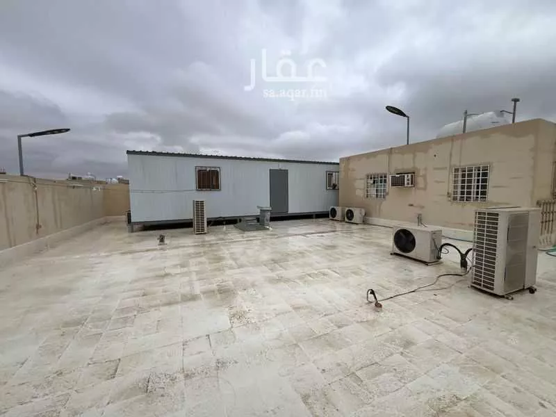 فيلا 4 غرف في الوادي 20
