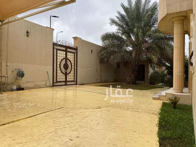 فيلا 4 غرف في الوادي 26