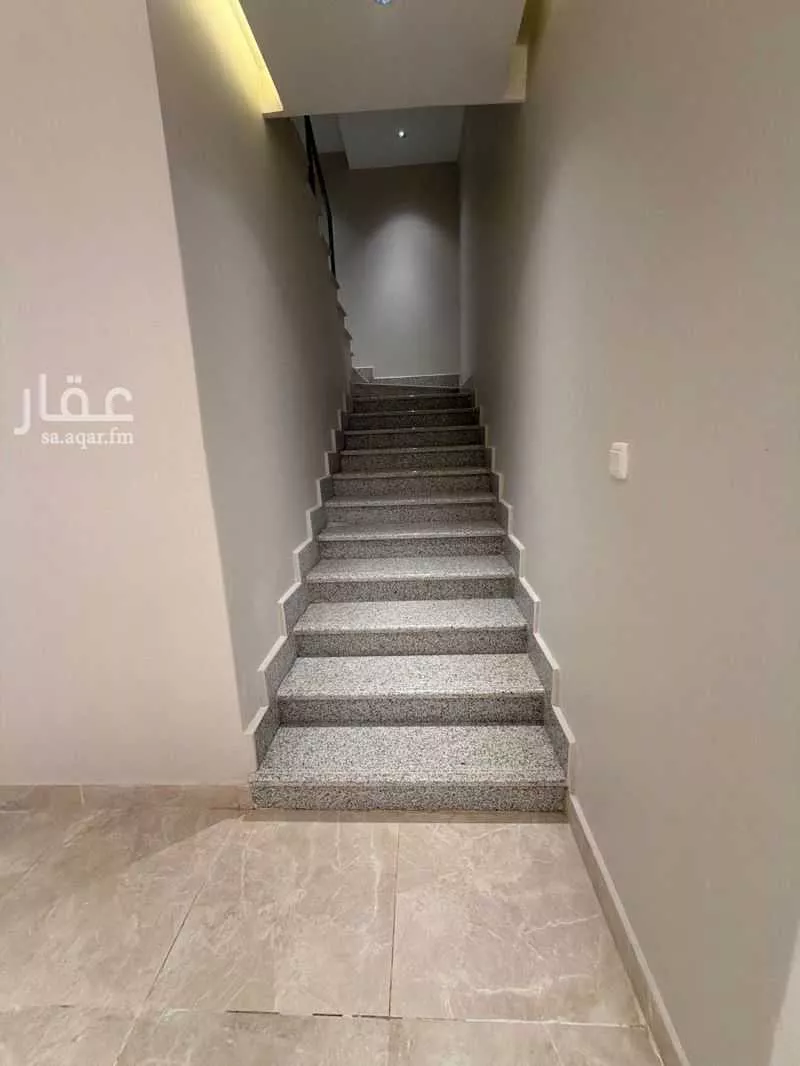 فيلا 6 غرف في الجنادرية 15
