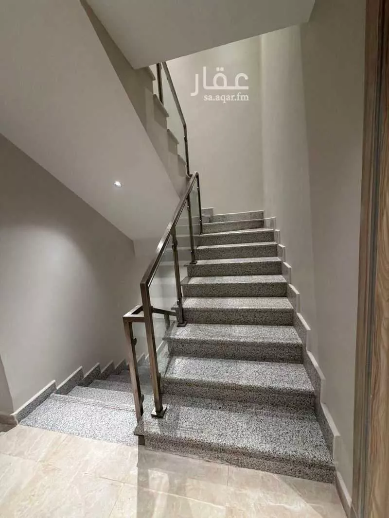 فيلا 6 غرف في الجنادرية 24