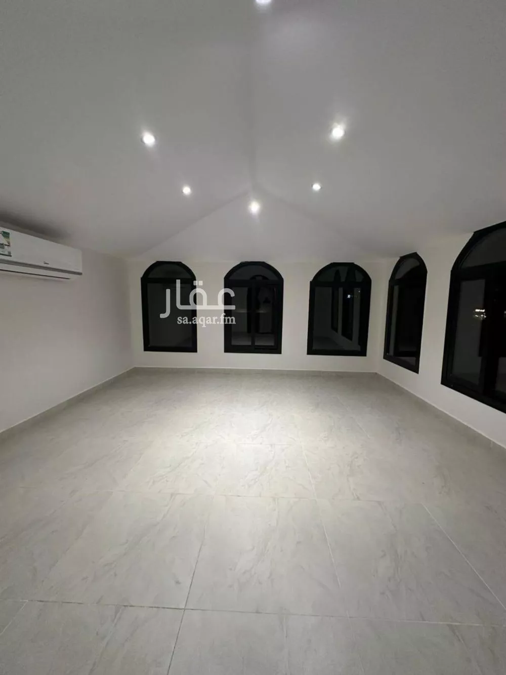 7 bedroom villa in Al Qairawan 8