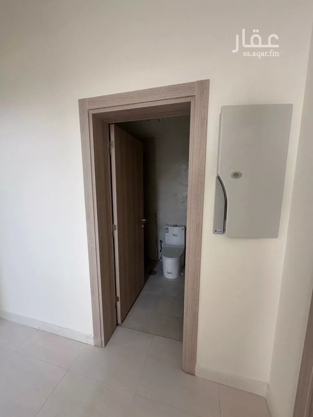 فيلا 5 غرف في العارض 6