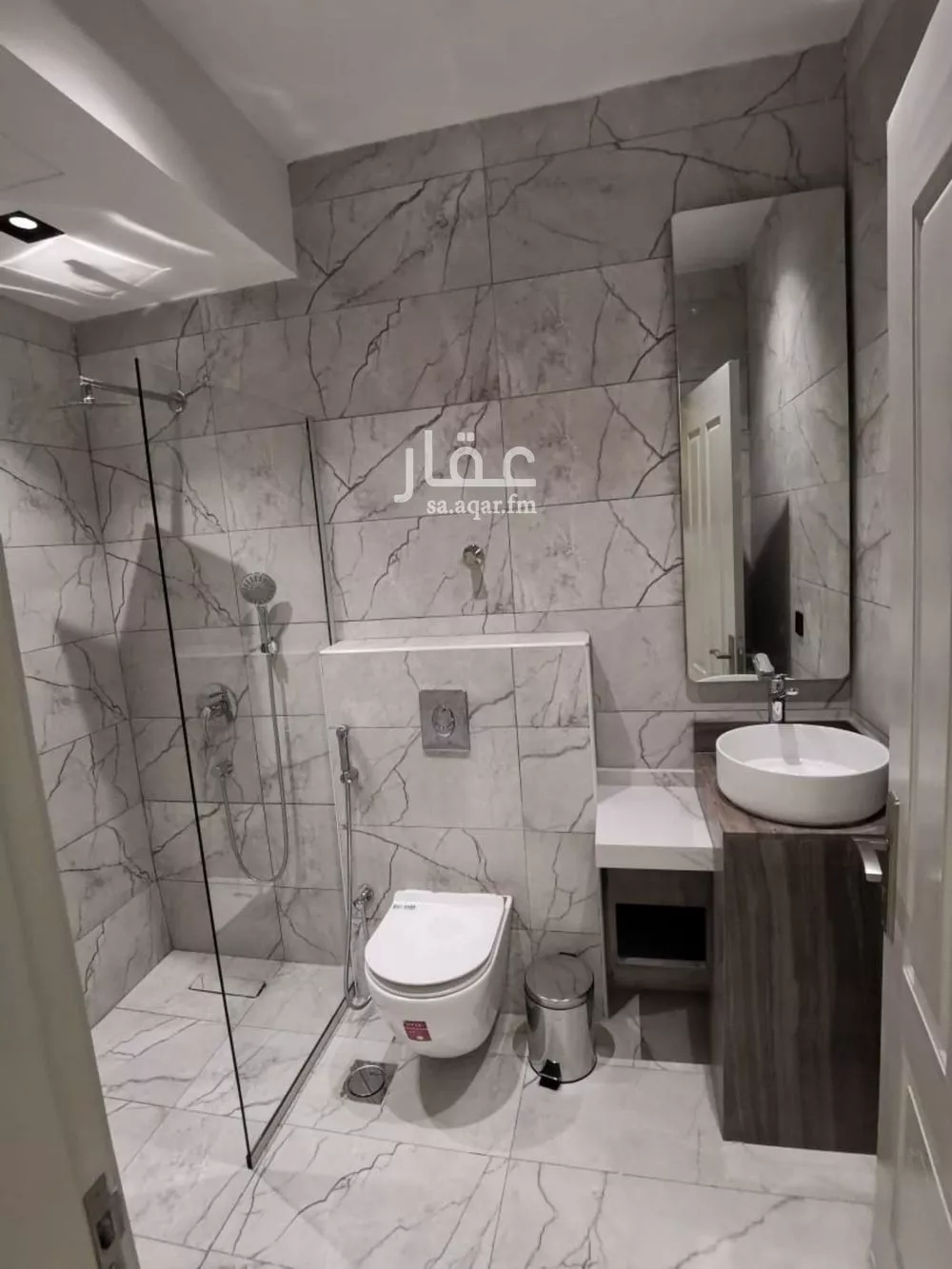3 bedroom apartment in Al Yasmin 6