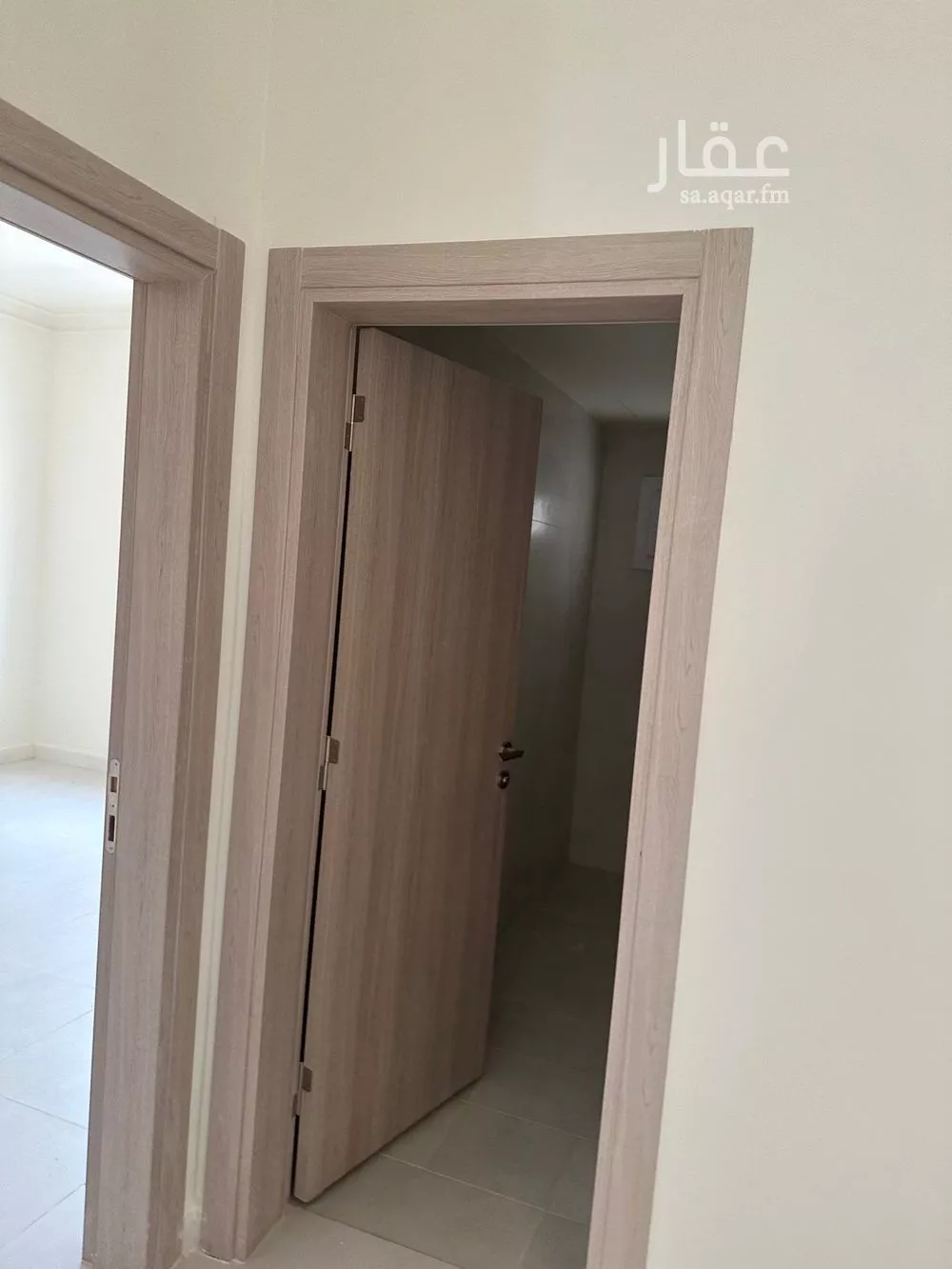 فيلا 5 غرف في العارض 2