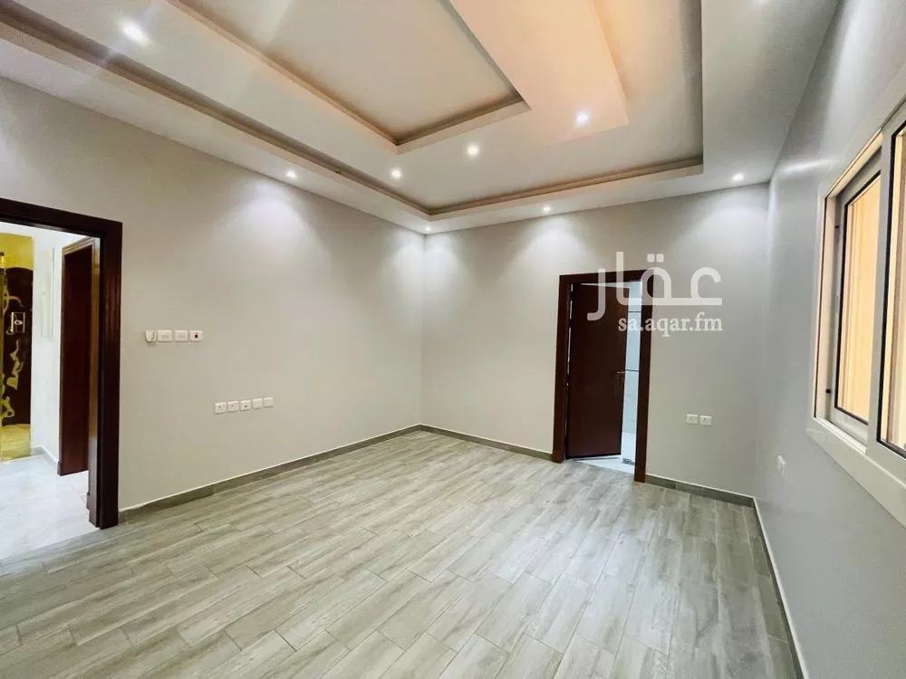 6 bedroom duplex in Al Malqa 15