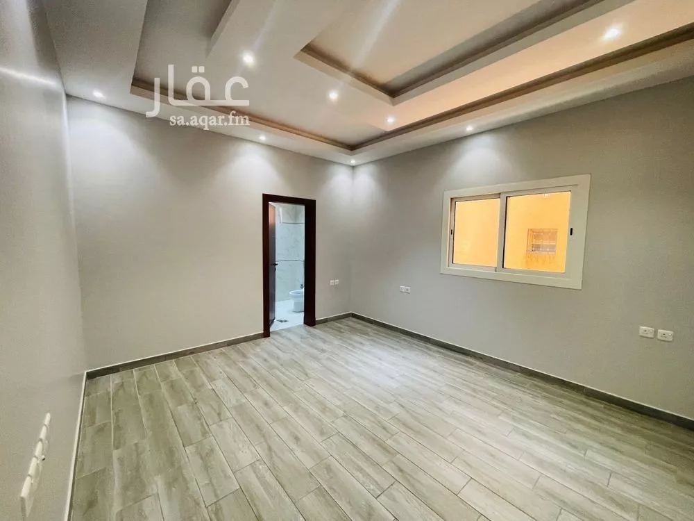6 bedroom duplex in Al Malqa 20