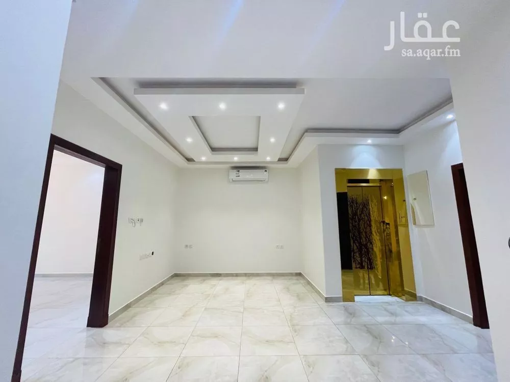 6 bedroom duplex in Al Malqa 23