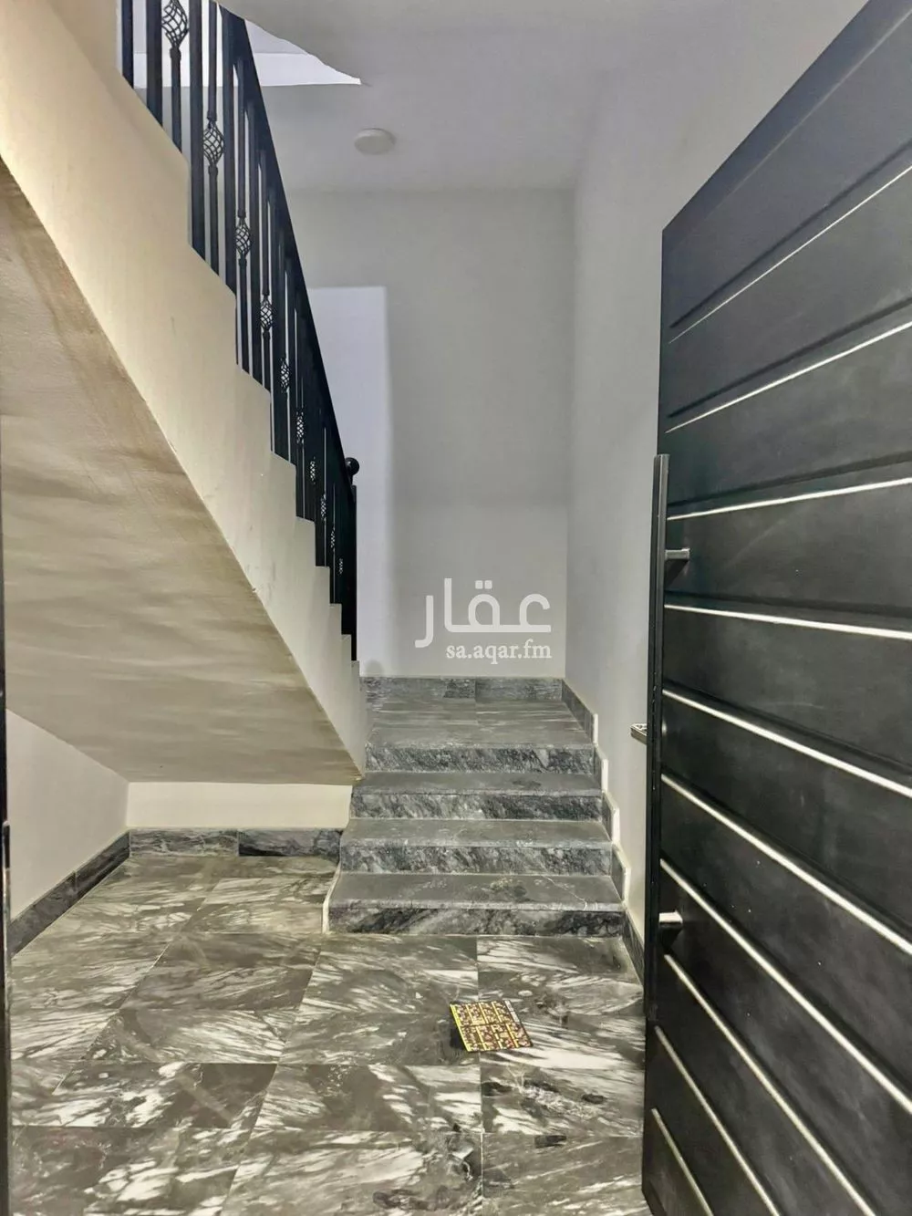فيلا 4 غرف في القادسية 22