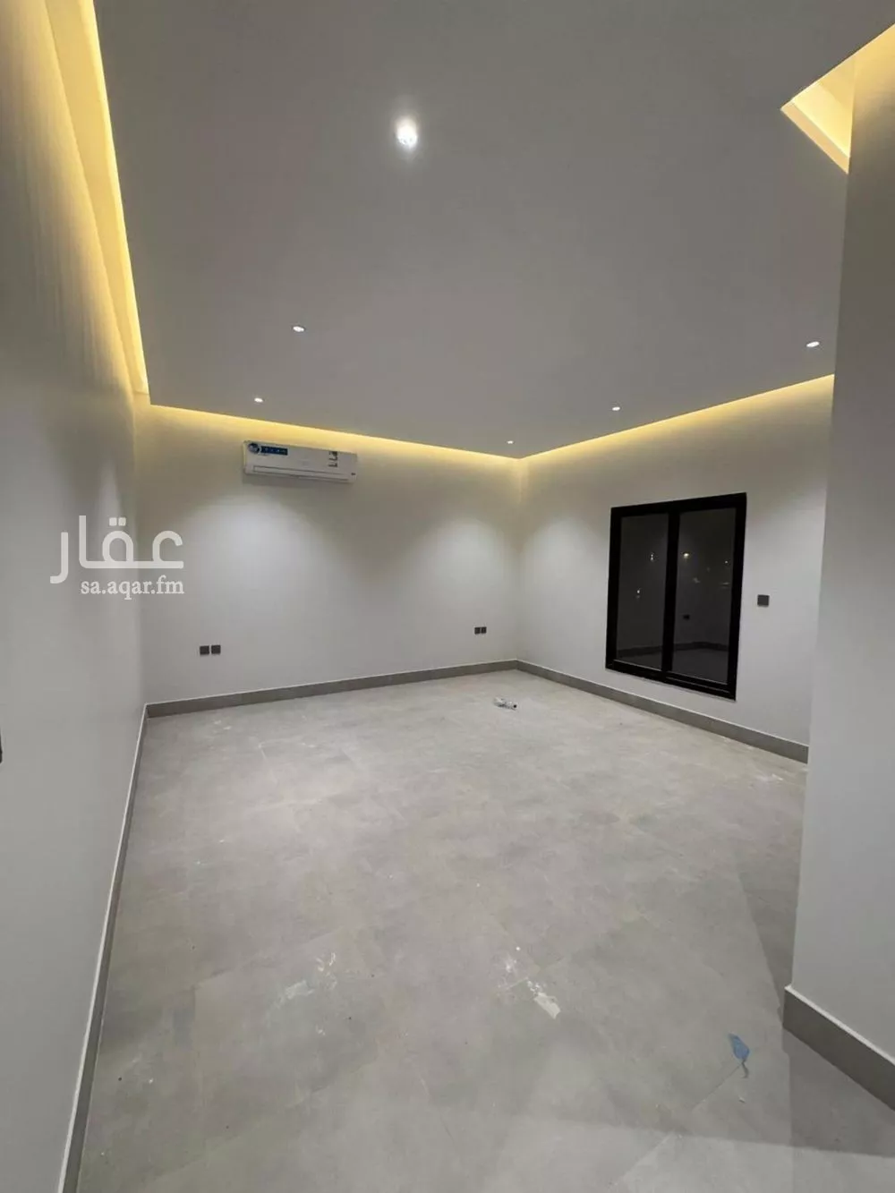 فيلا 4 غرف في القادسية 5