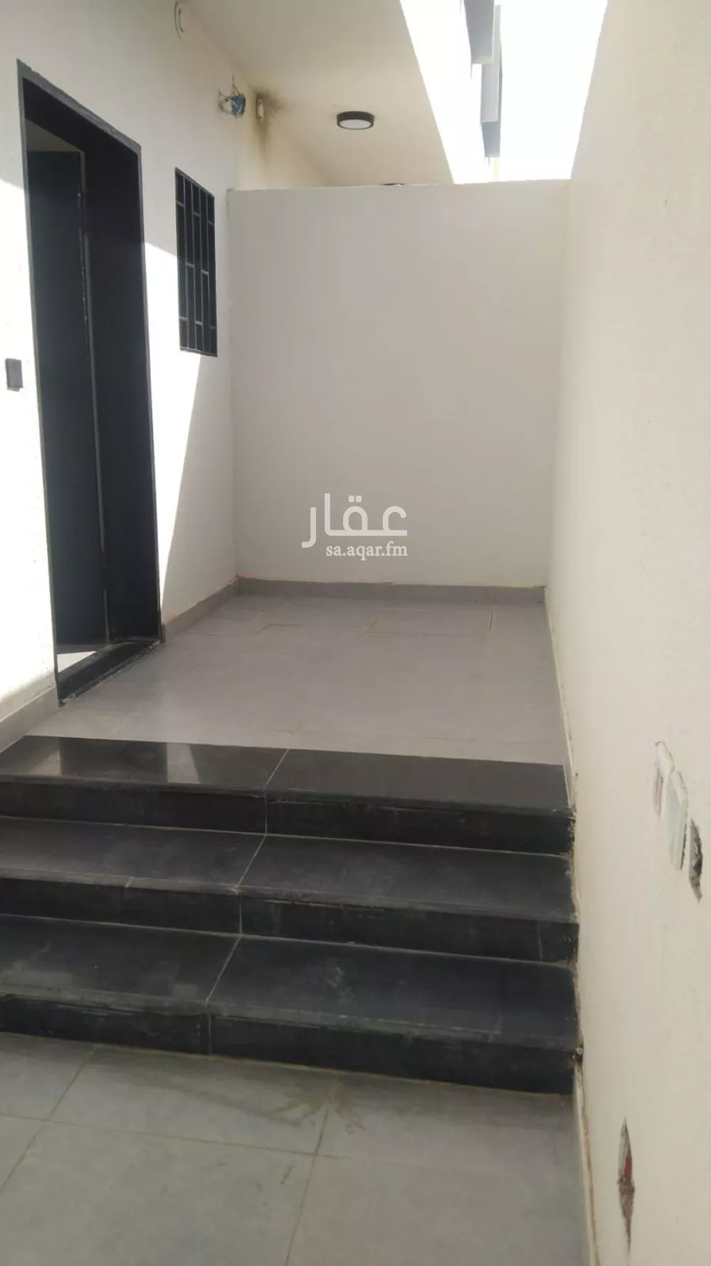 فيلا 3 غرف في المروج 3