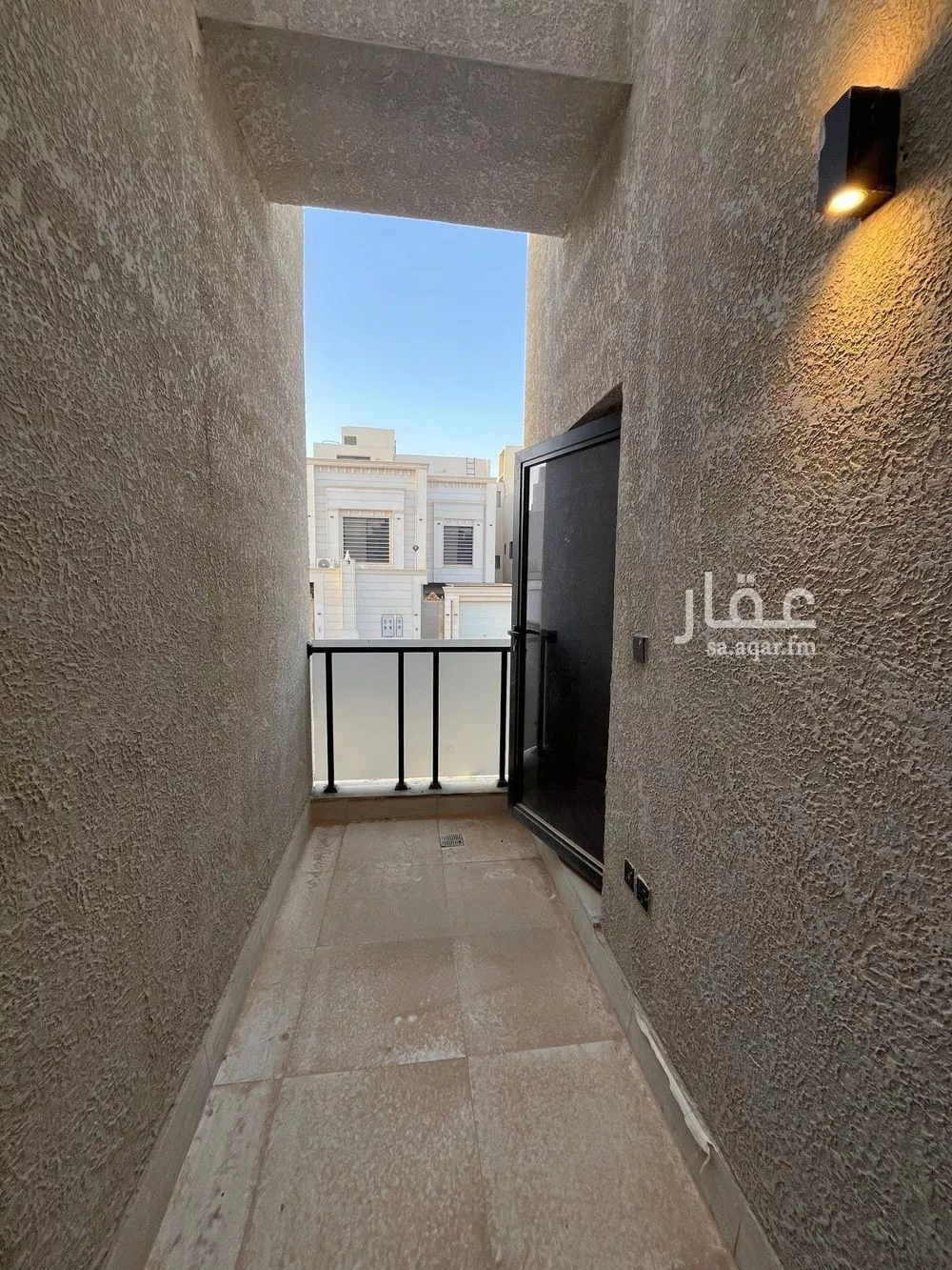 فيلا 3 غرف في الرمال 13