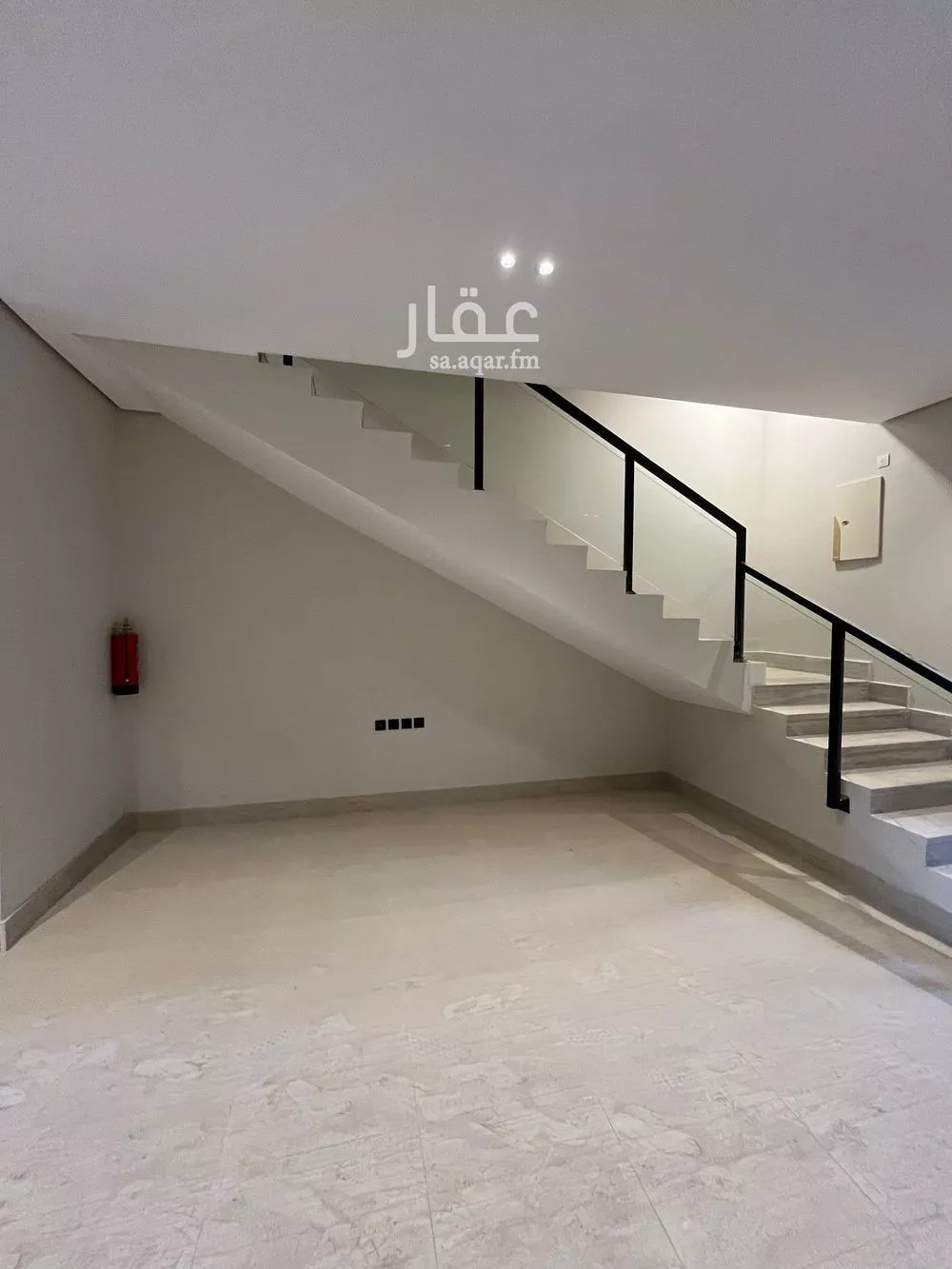 فيلا 3 غرف في الرمال 7