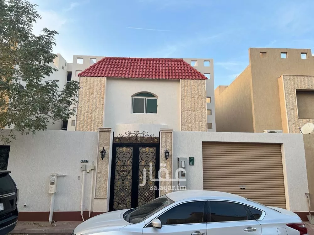 4 bedroom villa in Al Rabie 3