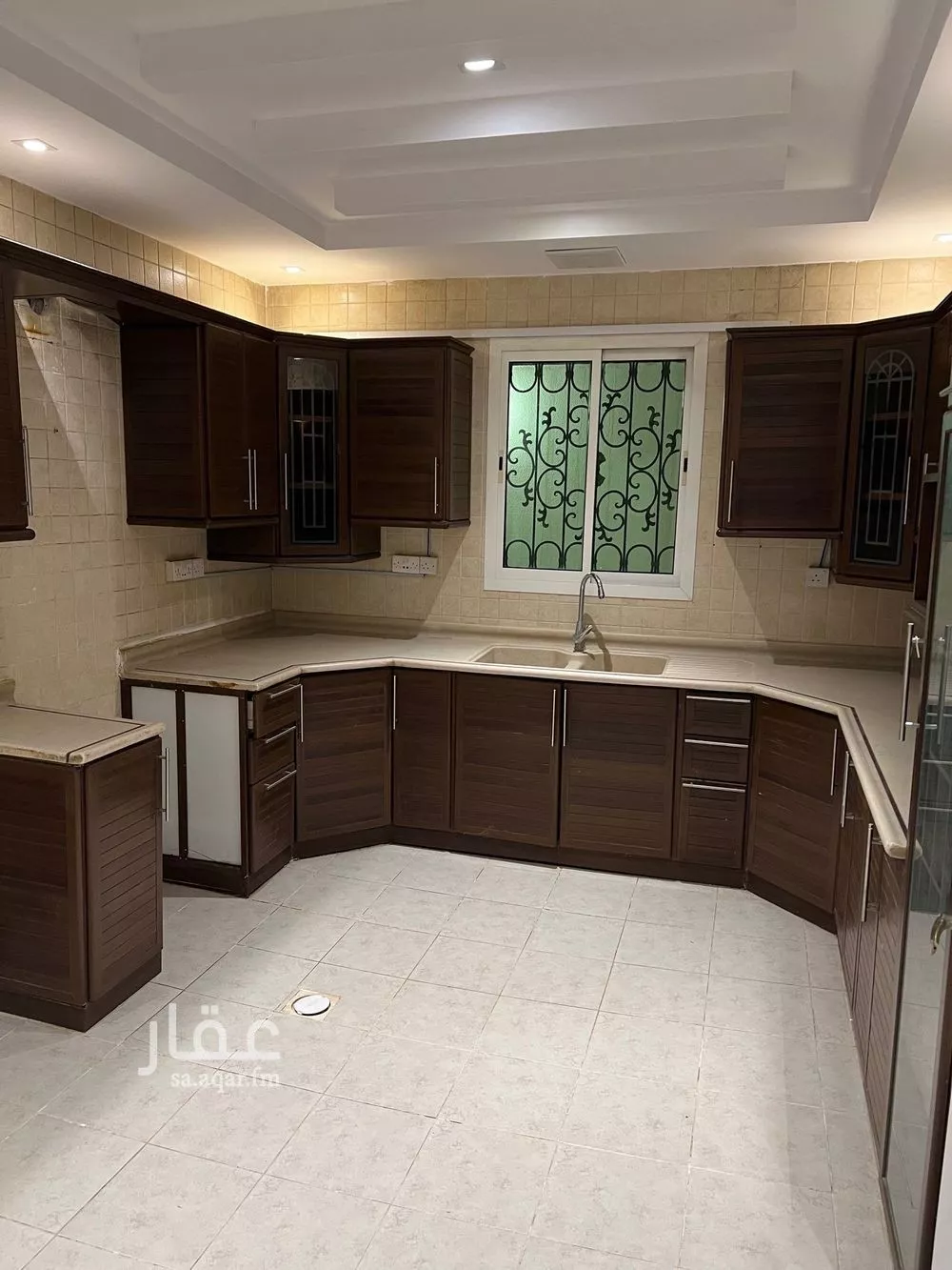 4 bedroom villa in Al Rabie 10